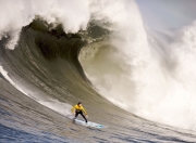 九游体育直播-掌控节奏，撕裂防线，76人如何以米切尔为矛击穿深圳队