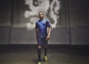 九游APP-伦纳德点燃赛场，生死战步行者力克山西队，唯一性之战铸就经典